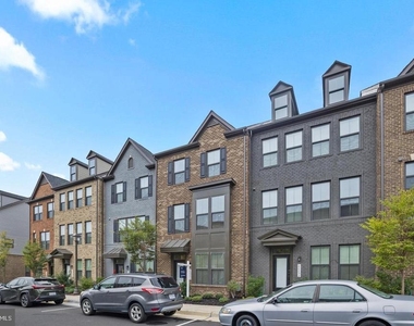 22255 Sims Terrace - Photo Thumbnail 23