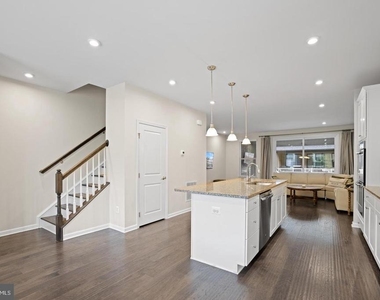 22255 Sims Terrace - Photo Thumbnail 16