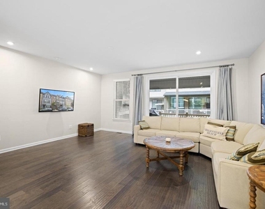 22255 Sims Terrace - Photo Thumbnail 12