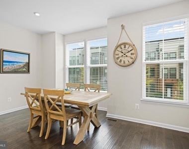 22255 Sims Terrace - Photo Thumbnail 11