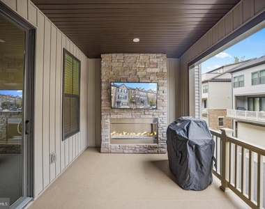 22255 Sims Terrace - Photo Thumbnail 8