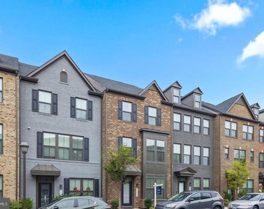 22255 Sims Terrace - Photo Thumbnail 24