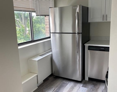 3515 Washington Boulevard N - Photo Thumbnail 12