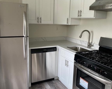 3515 Washington Boulevard N - Photo Thumbnail 15