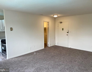 3515 Washington Boulevard N - Photo Thumbnail 2