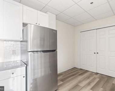 7040 Oxford Avenue - Photo Thumbnail 35