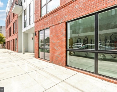 1622 Point Breeze Avenue - Photo Thumbnail 15