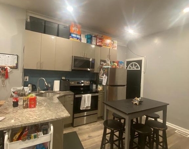 1717 Fontain Street - Photo Thumbnail 15