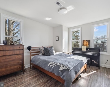 306 E Front Street - Photo Thumbnail 6