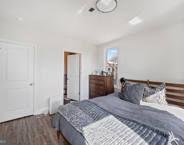 306 E Front Street - Photo Thumbnail 7