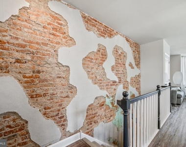 306 E Front Street - Photo Thumbnail 5