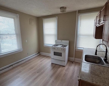 317 E Broad Street - Photo Thumbnail 10