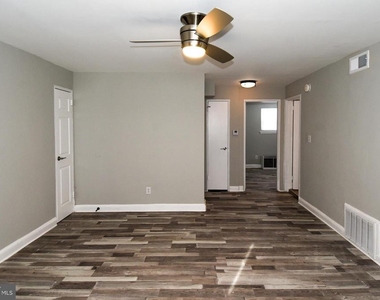 8208 Bellefonte Lane - Photo Thumbnail 3