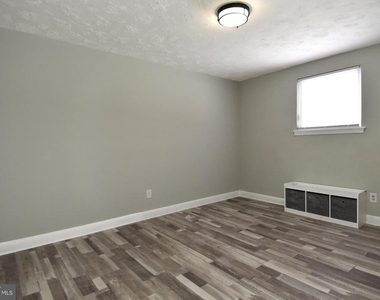 8208 Bellefonte Lane - Photo Thumbnail 9
