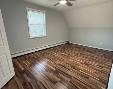3914 Maine Avenue - Photo Thumbnail 1