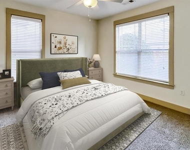 300 Cosgrove Avenue - Photo Thumbnail 20