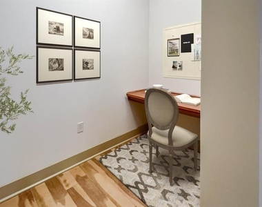 300 Cosgrove Avenue - Photo Thumbnail 22