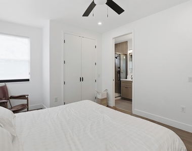 1208 W Oltorf St - Photo Thumbnail 11