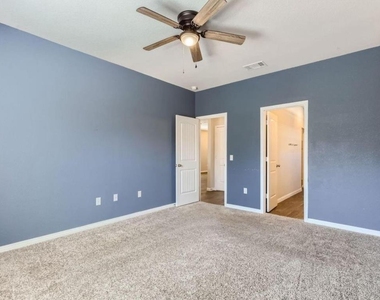 324 Sandhill Piper St - Photo Thumbnail 16