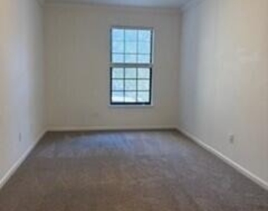 115 Tidecrest Parkway - Photo Thumbnail 12