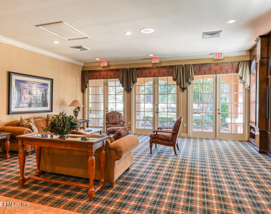605 Fairway Drive - Photo Thumbnail 29