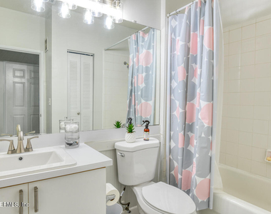 605 Fairway Drive - Photo Thumbnail 21
