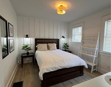 1474 Beecher Street Sw - Photo Thumbnail 12