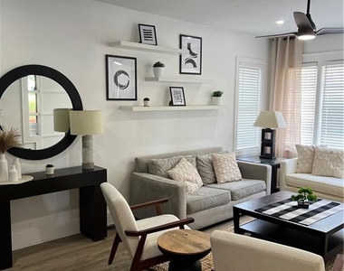 1474 Beecher Street Sw - Photo Thumbnail 5