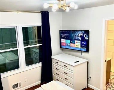 695 Kennesaw Drive Se - Photo Thumbnail 15