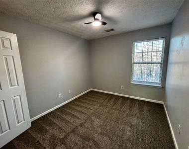 4249 High Park Lane - Photo Thumbnail 17