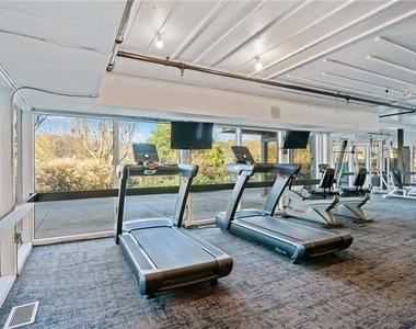 54 La Rue Place Nw - Photo Thumbnail 33