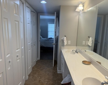 54 La Rue Place Nw - Photo Thumbnail 15