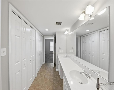 54 La Rue Place Nw - Photo Thumbnail 25