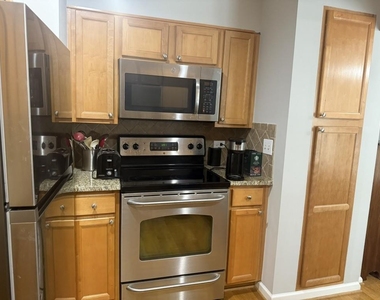 54 La Rue Place Nw - Photo Thumbnail 4