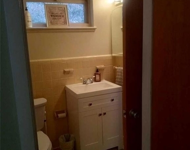 1224 Poplar Grove Drive Ne - Photo Thumbnail 15