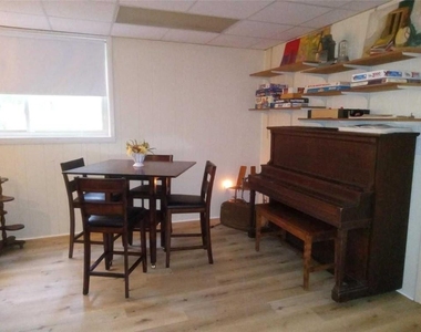 1224 Poplar Grove Drive Ne - Photo Thumbnail 3