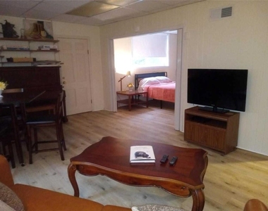 1224 Poplar Grove Drive Ne - Photo Thumbnail 2
