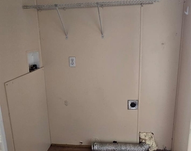 420 County Road 444 - Photo Thumbnail 6