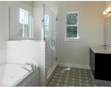 5209 Nichols Street - Photo Thumbnail 6