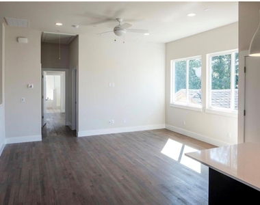 5209 Nichols Street - Photo Thumbnail 11