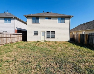 1522 Glasholm Drive - Photo Thumbnail 13
