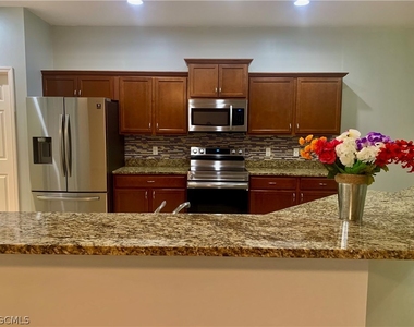 2322 Sw 27th Street - Photo Thumbnail 10