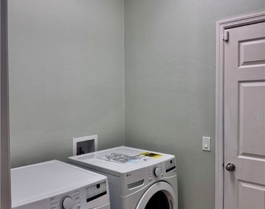 2322 Sw 27th Street - Photo Thumbnail 31