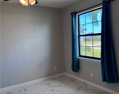 2322 Sw 27th Street - Photo Thumbnail 21