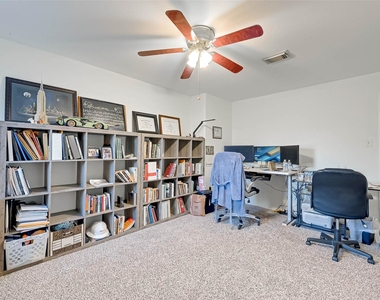 3822 Willow Stone Court - Photo Thumbnail 11