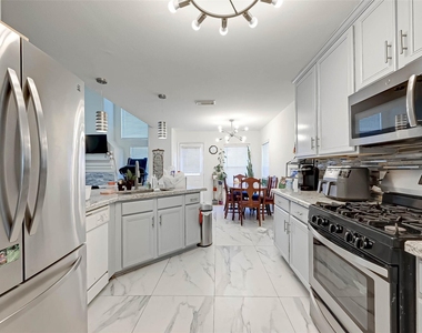 3822 Willow Stone Court - Photo Thumbnail 7