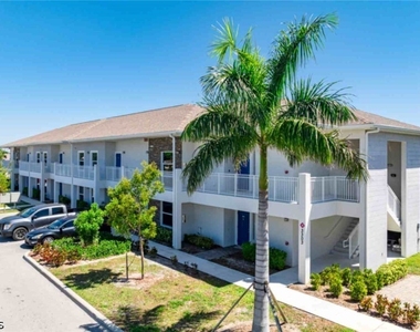 3313 Sw 8th Place - Photo Thumbnail 22