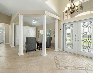 2013 Sw 31st Terrace - Photo Thumbnail 2