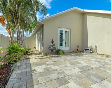 2013 Sw 31st Terrace - Photo Thumbnail 34