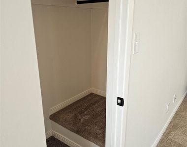 2626 Holly Hall Street - Photo Thumbnail 22